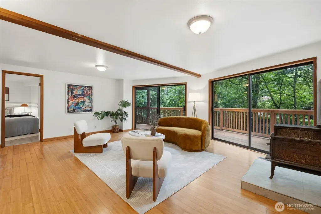 23006 35th Avenue W Brier WA 98036
