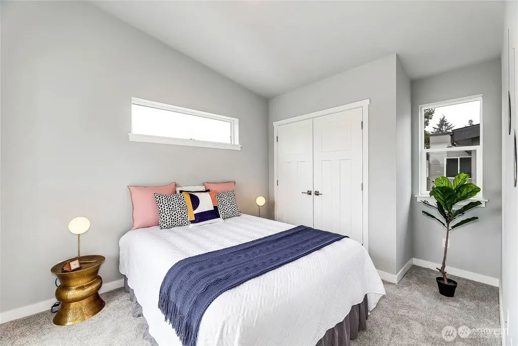 846 SW 136th Street Burien WA 98166