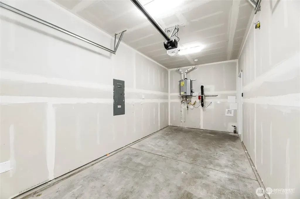 846 SW 136th Street Burien WA 98166