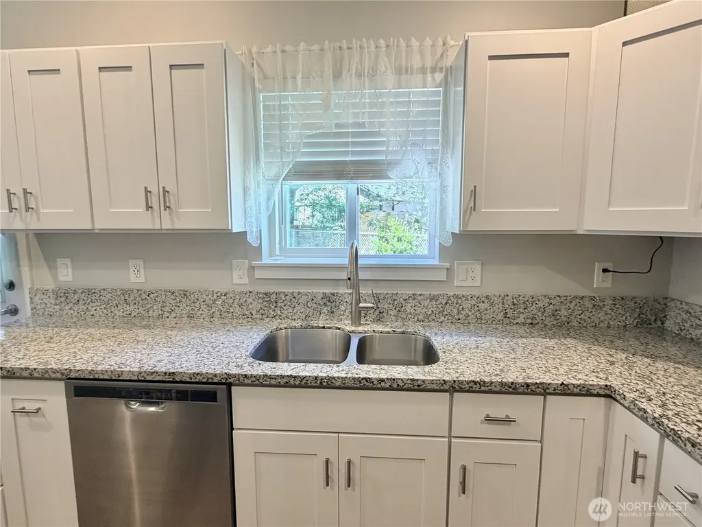 708 Eider Court SE Ocean Shores WA 98569