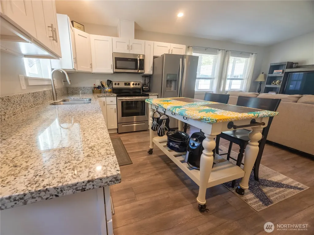 708 Eider Court SE Ocean Shores WA 98569