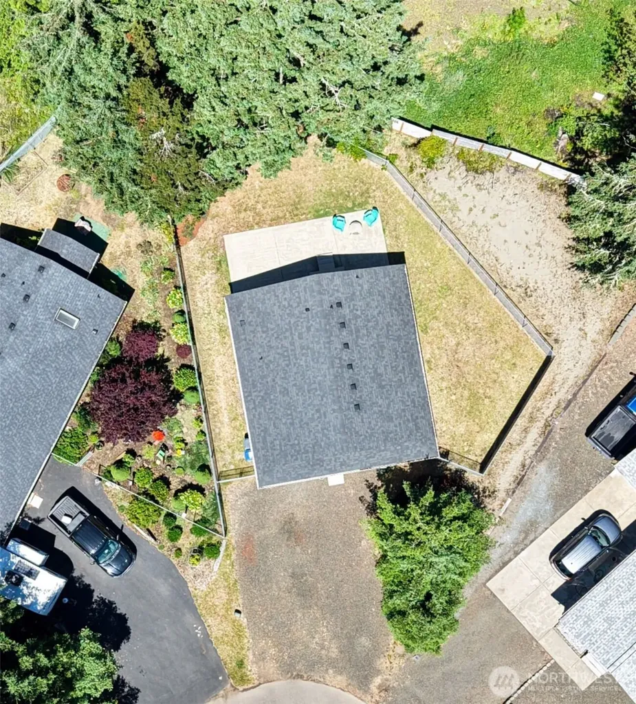 708 Eider Court SE Ocean Shores WA 98569
