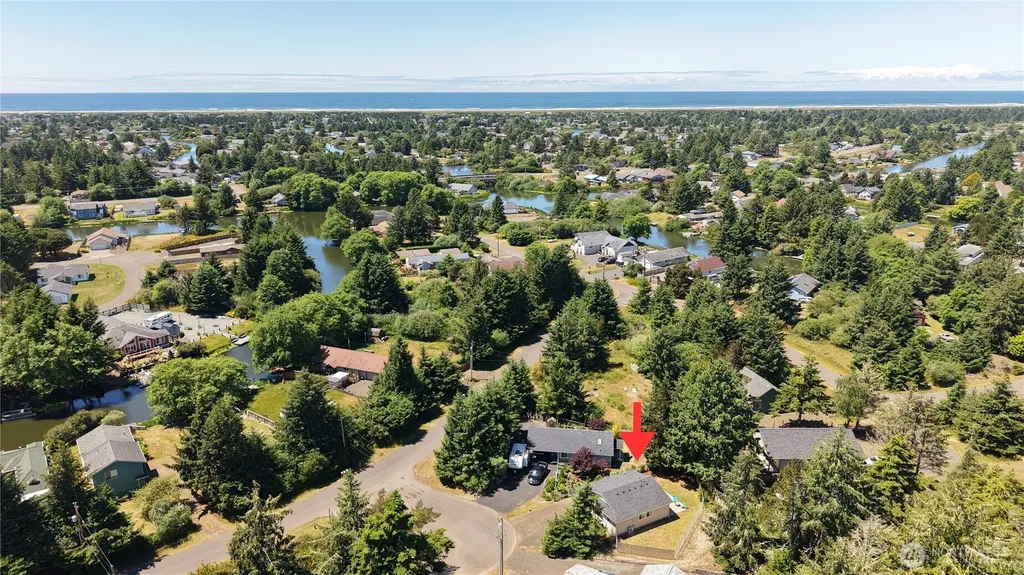 708 Eider Court SE Ocean Shores WA 98569