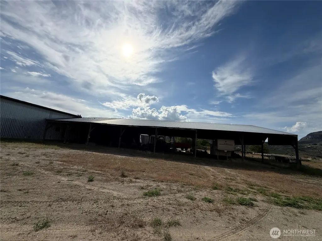 21 Havillah Road Tonasket WA 98855