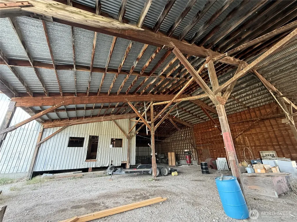 21 Havillah Road Tonasket WA 98855