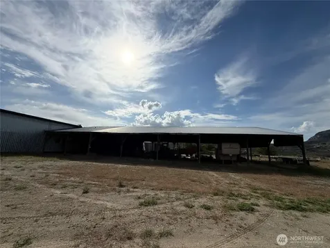 21 Havillah Road Tonasket WA 98855