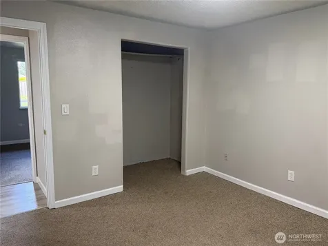 31441 SW 32nd Avenue Federal Way WA 98023