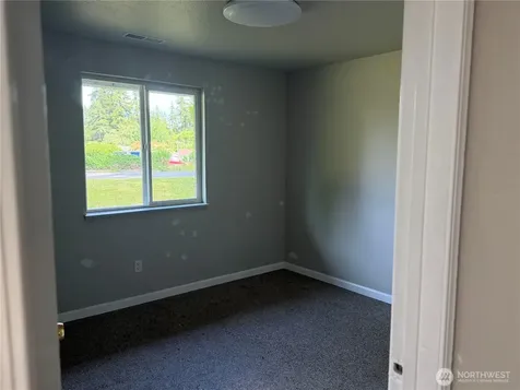 31441 SW 32nd Avenue Federal Way WA 98023