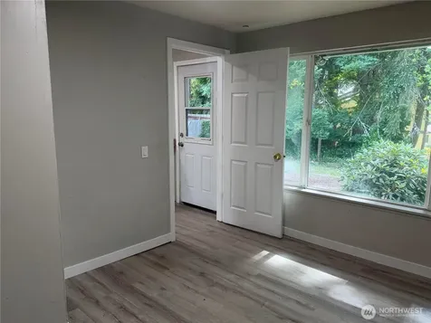 31441 SW 32nd Avenue Federal Way WA 98023