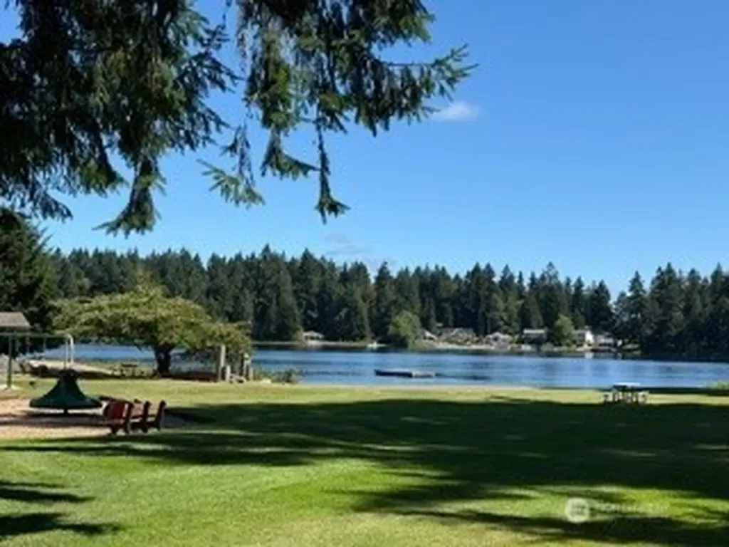 11307 114th Street Court Anderson Island WA 98303