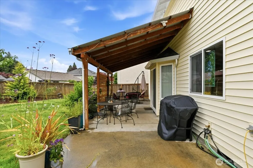 2417 NE 107th Street Vancouver WA 98686