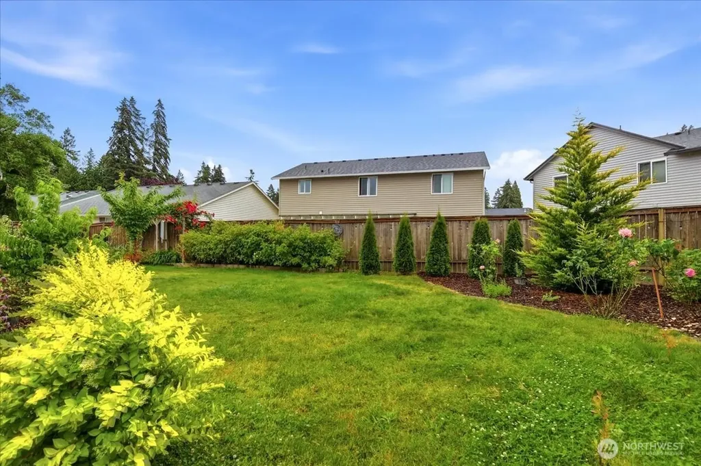 2417 NE 107th Street Vancouver WA 98686