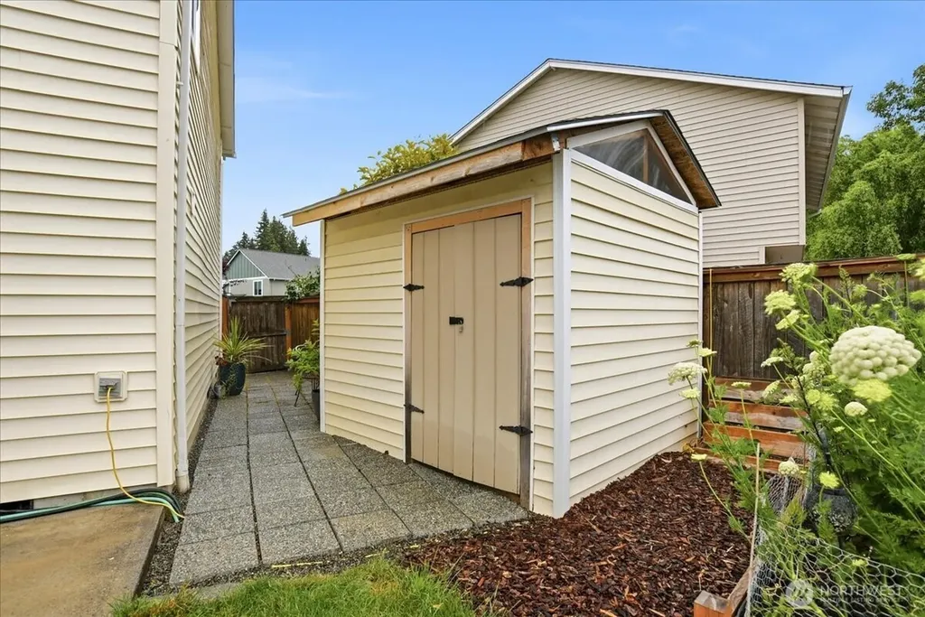 2417 NE 107th Street Vancouver WA 98686
