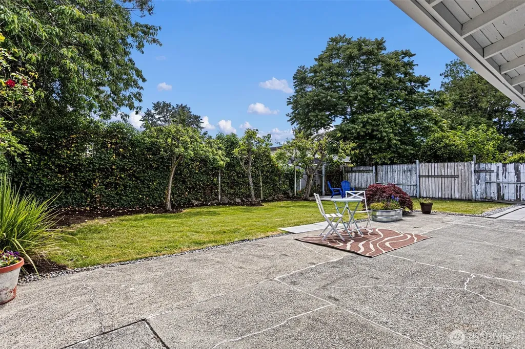 3533 S Austin Street Seattle WA 98118