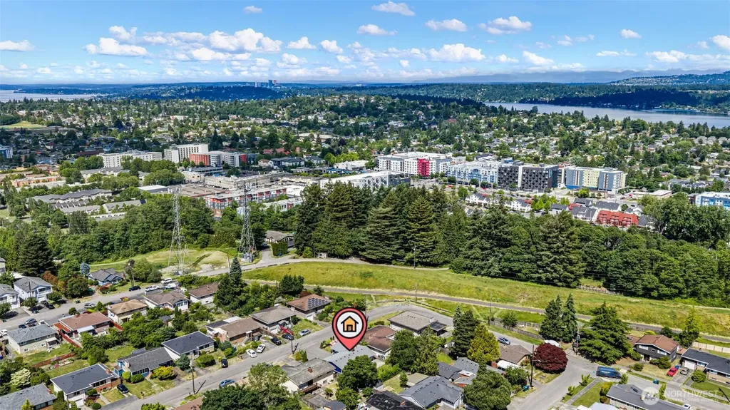 3533 S Austin Street Seattle WA 98118