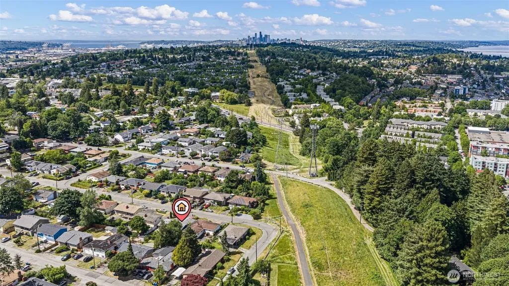 3533 S Austin Street Seattle WA 98118