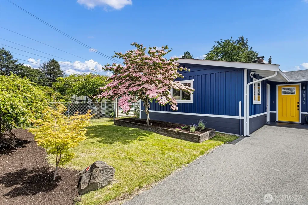 3533 S Austin Street Seattle WA 98118