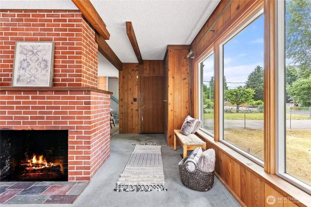 2205 97th Street E Tacoma WA 98445