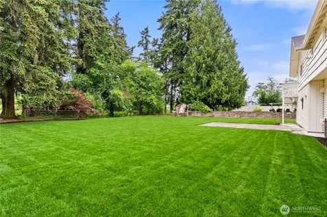 2205 97th Street E Tacoma WA 98445