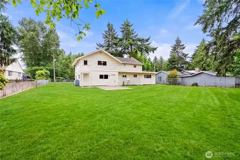 2205 97th Street E Tacoma WA 98445