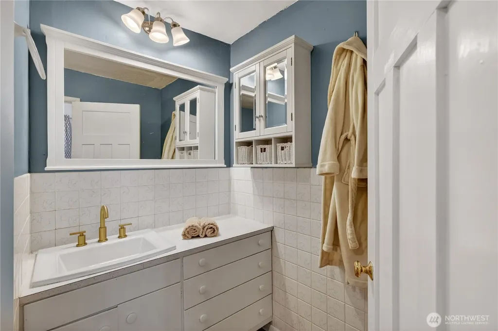 126 W Ash Street Waterville WA 98858