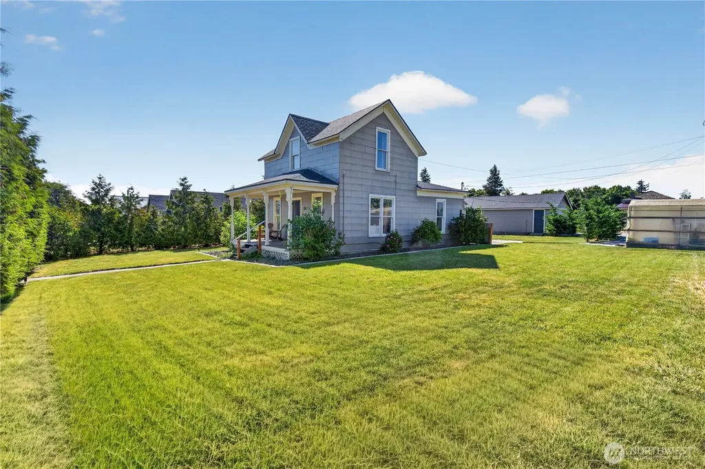 126 W Ash Street Waterville WA 98858