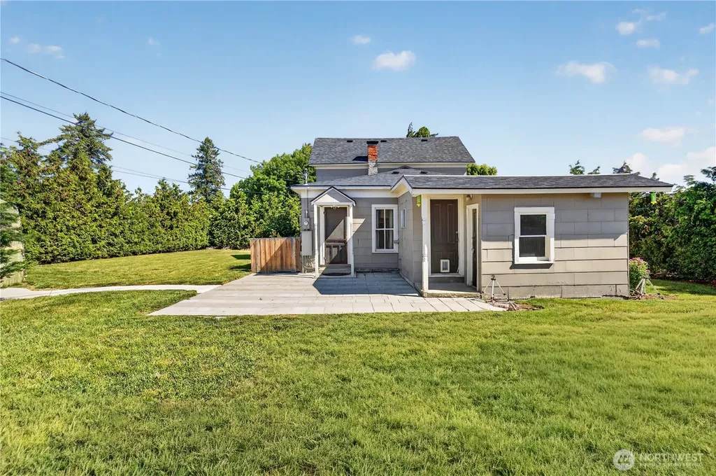 126 W Ash Street Waterville WA 98858