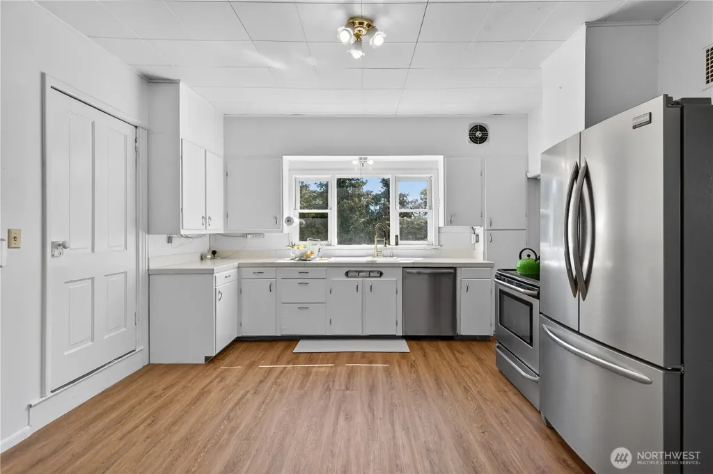 126 W Ash Street Waterville WA 98858