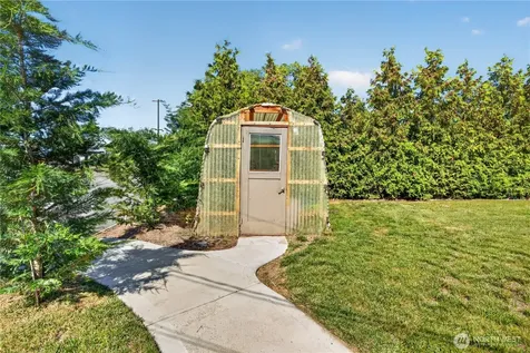 126 W Ash Street Waterville WA 98858