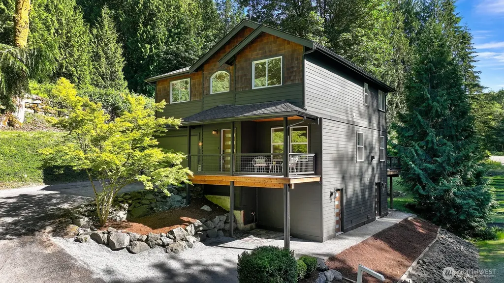 4320 Lakeway Drive Bellingham WA 98229