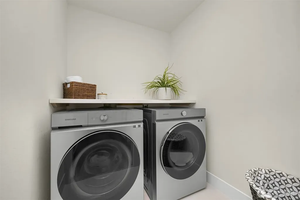 4320 Lakeway Drive Bellingham WA 98229