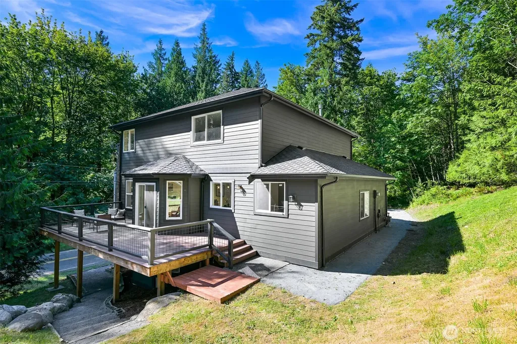 4320 Lakeway Drive Bellingham WA 98229