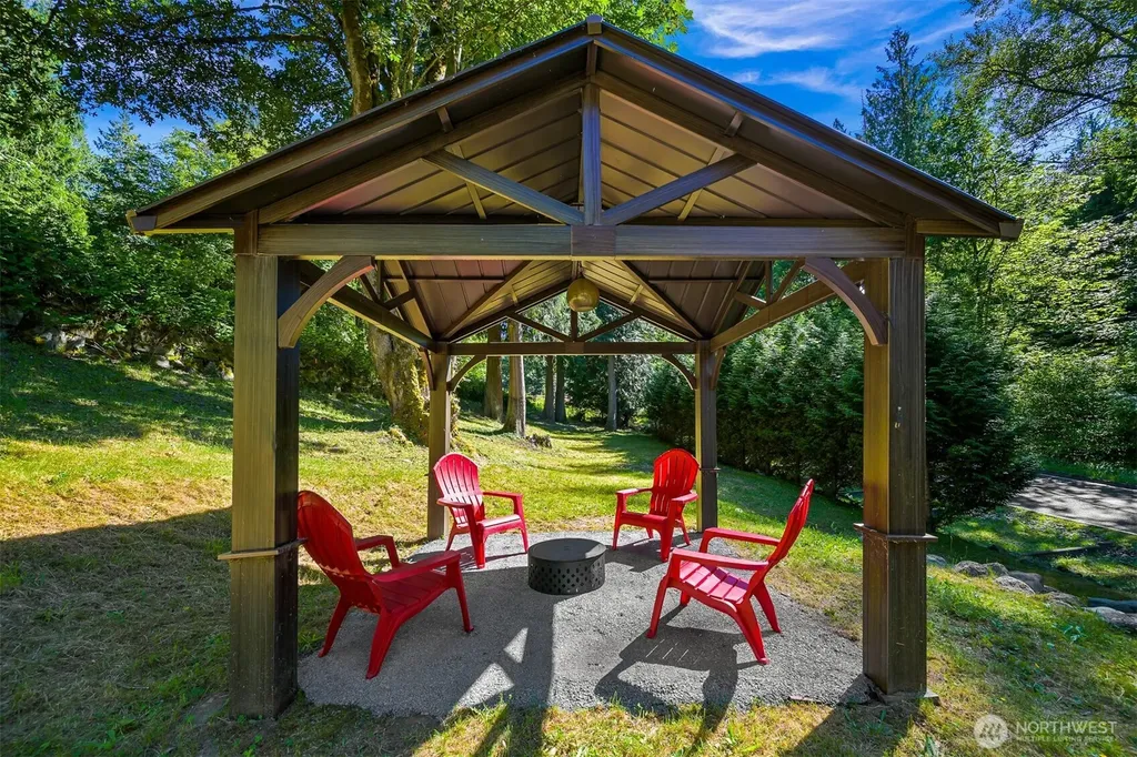4320 Lakeway Drive Bellingham WA 98229
