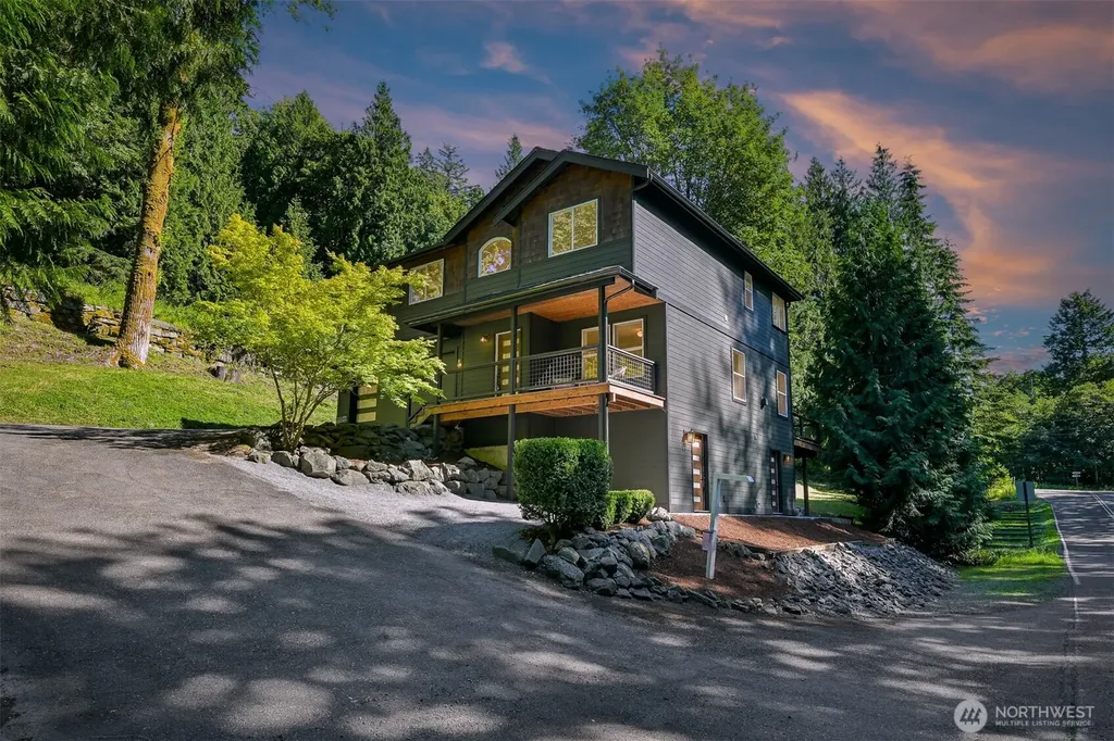 4320 Lakeway Drive Bellingham WA 98229