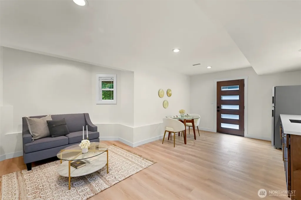 4320 Lakeway Drive Bellingham WA 98229