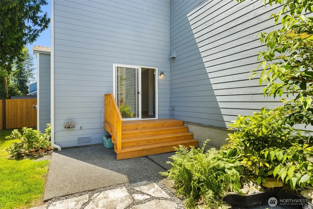 14909 87th Avenue E Puyallup WA 98375