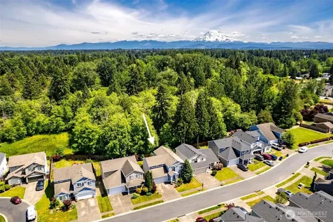 14909 87th Avenue E Puyallup WA 98375