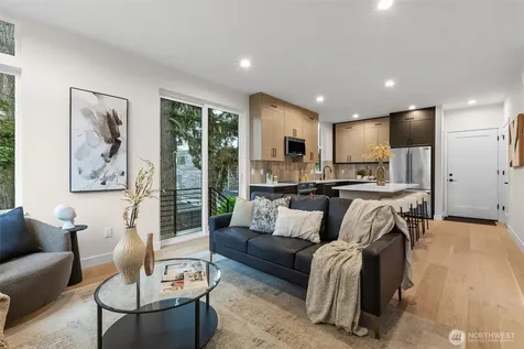 4235 S Bradford Street Seattle WA 98118