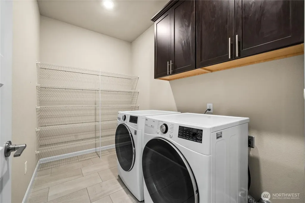 32709 Ash Avenue SE Black Diamond WA 98010