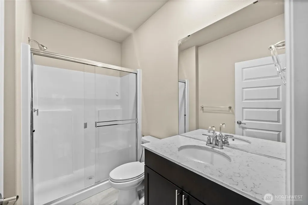 32709 Ash Avenue SE Black Diamond WA 98010