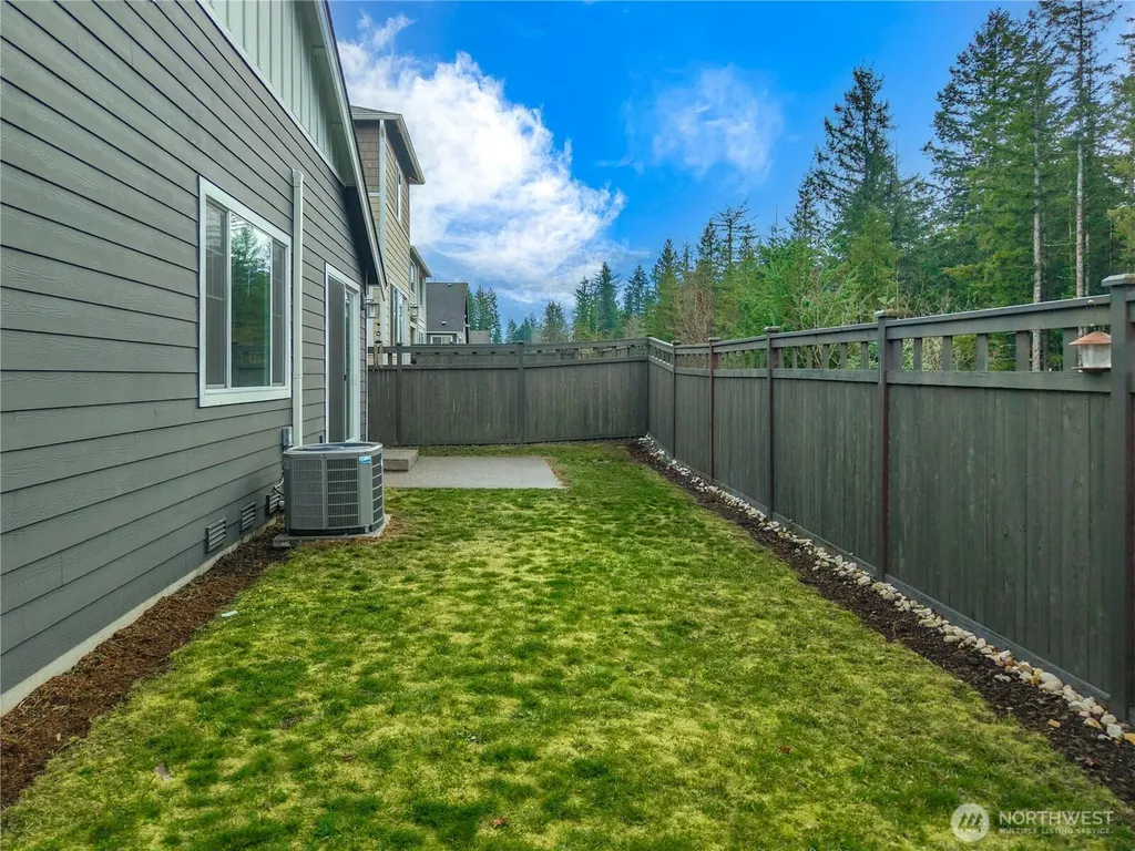 32709 Ash Avenue SE Black Diamond WA 98010