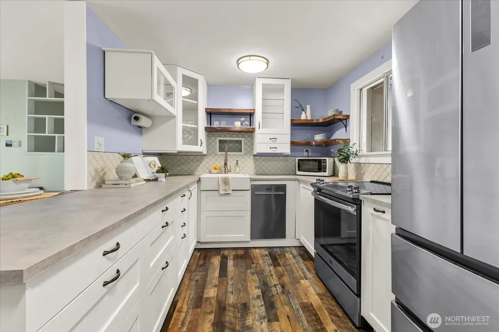 23007 53rd Avenue W Mountlake Terrace WA 98043