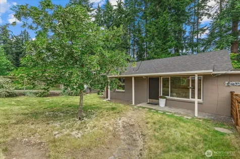 23007 53rd Avenue W Mountlake Terrace WA 98043