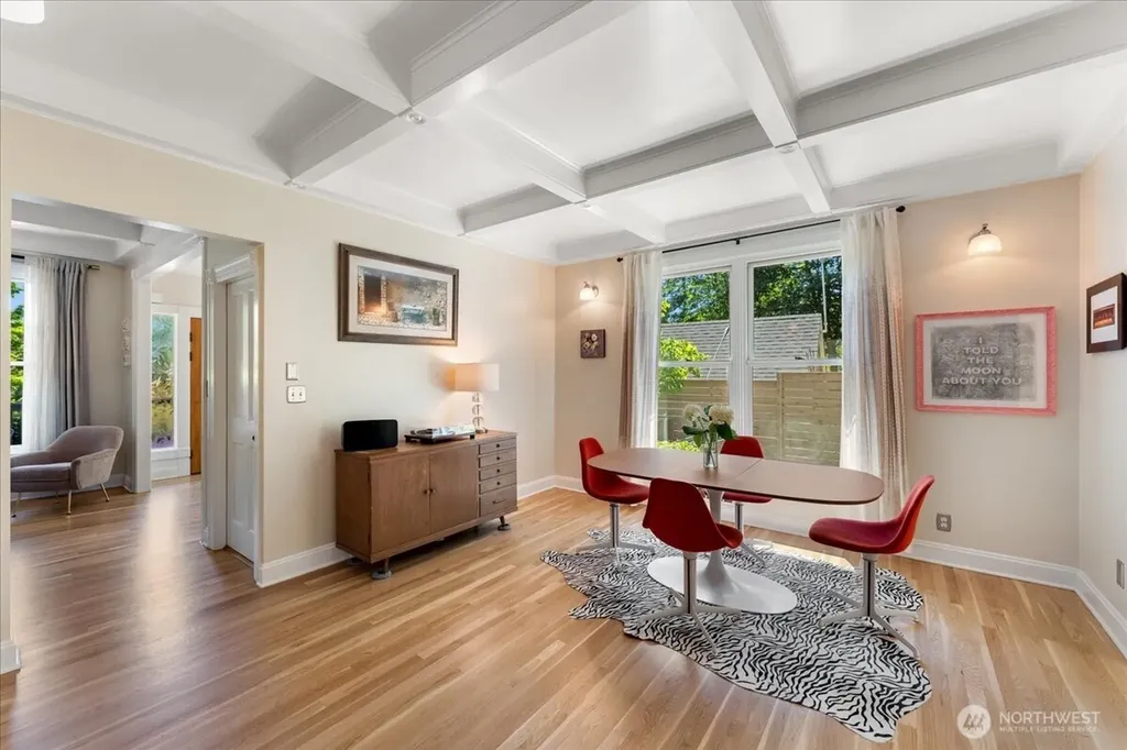 123 31st Avenue Seattle WA 98122
