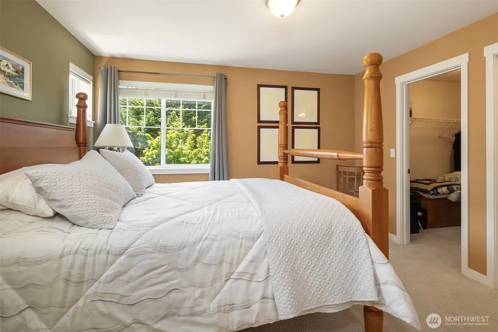 23748 SE 36th Lane Sammamish WA 98029