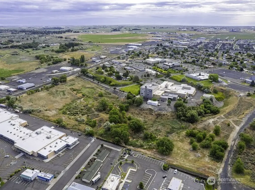 0 0 Riviera Moses Lake WA 98837