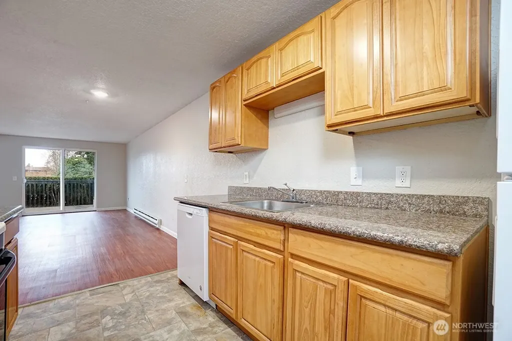 15409 9th Avenue SW Burien WA 98166