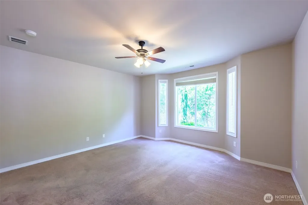 4901 Orcas Street NE Lacey WA 98516