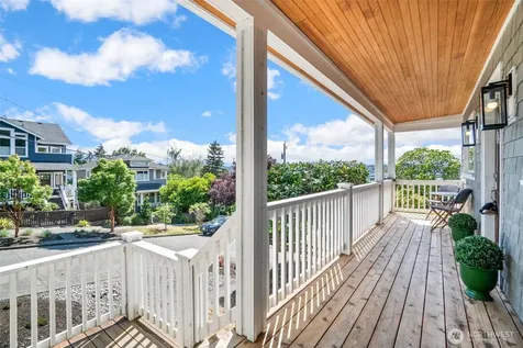 300 47th Street Seattle WA 98107