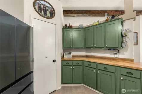 136 29th Street NW East Wenatchee WA 98802
